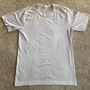 COPY - Lululemon Metal Vent T-shirt